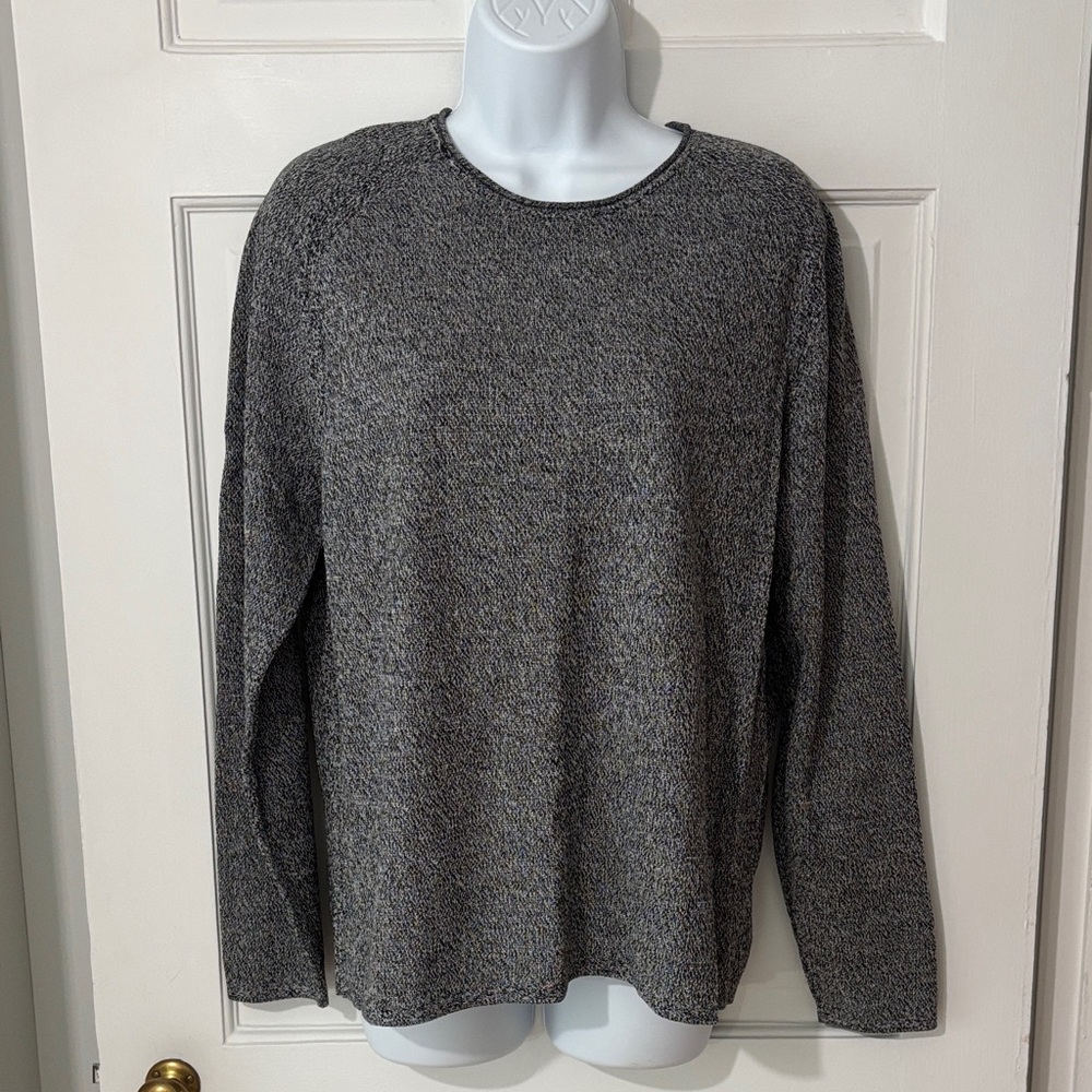 Theory M sweater/top